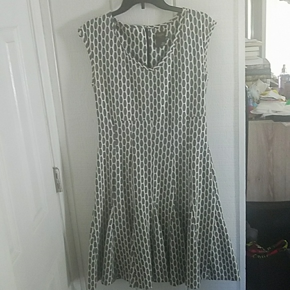 Taylor Dresses & Skirts - Taylor Dress